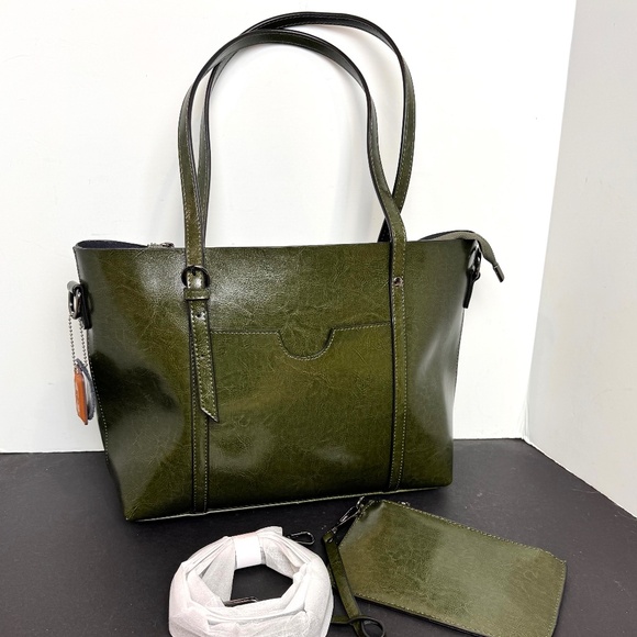 Maison Provence Green Leather Tote with Mini Pouch/Strap EUC - Picture 1 of 9
